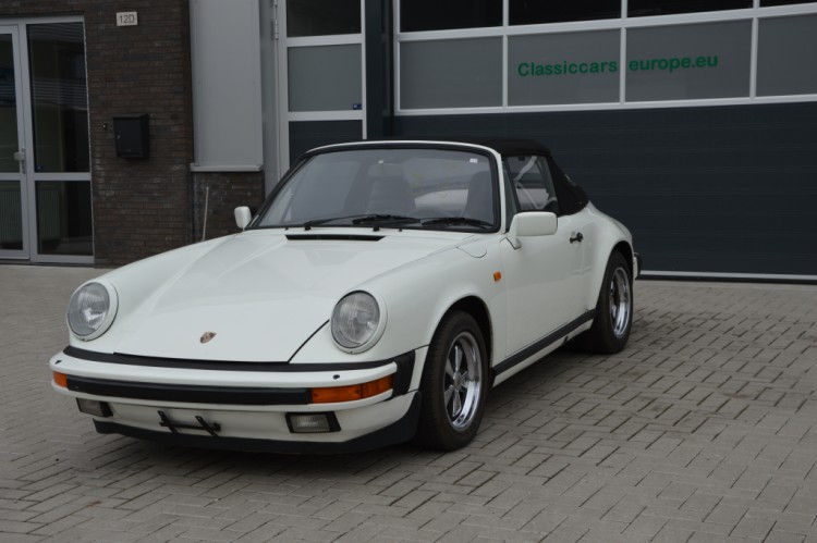 Porsche 911 Carrera Cabrio 3.2 Euromodel Machtingnumbers