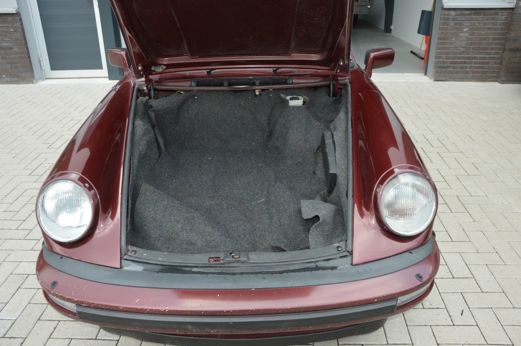 Porsche 911 3.0 SC coupe matchingnumbers