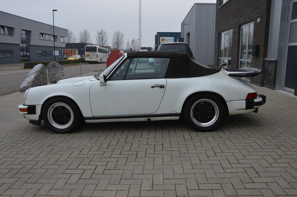 Porsche 911 Carrera 3.2 Cabrio G50 Matchingnumbers