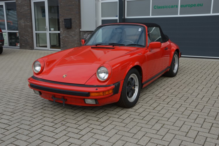 Porsche 911 Carrera cabrio 3.2 Matchingnumbers 1986