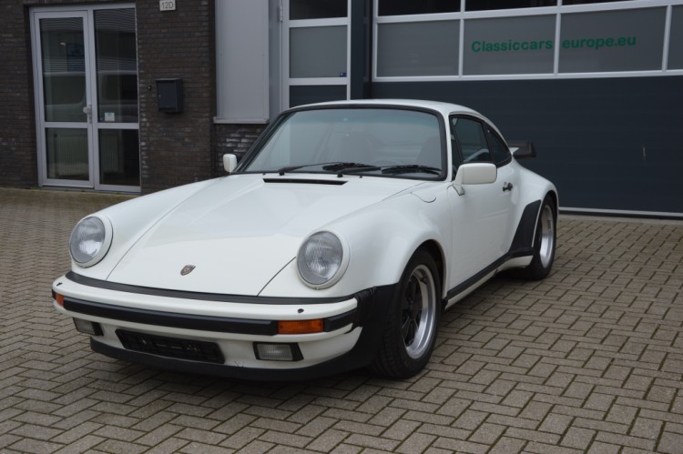 Porsche 911 Carrera Coupe 3.2 WTL Matchingnumbers 1984