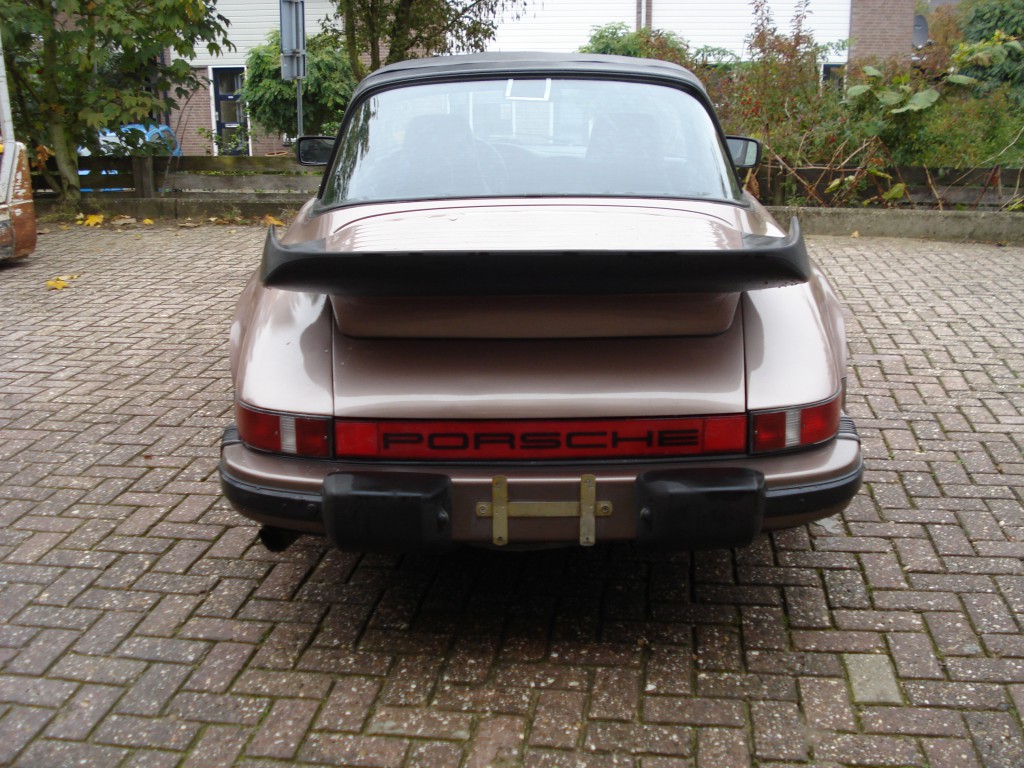 Porsche 911 3.0 SC Targa Matchingnumbers