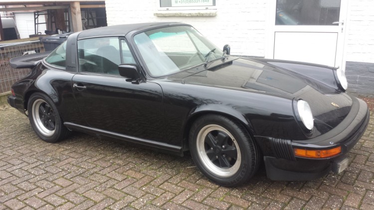 Porsche 911 3.0 SC Targa Matching