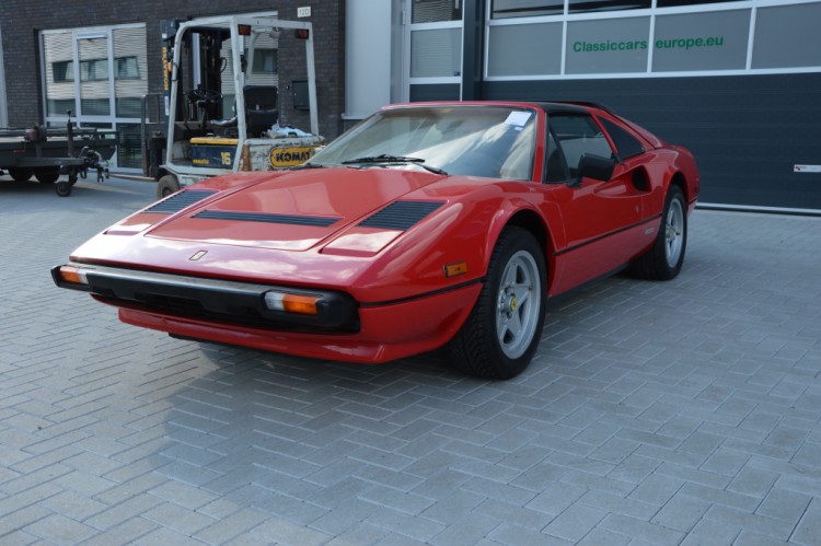 Ferrari 308 GTSI Quattrovalvole